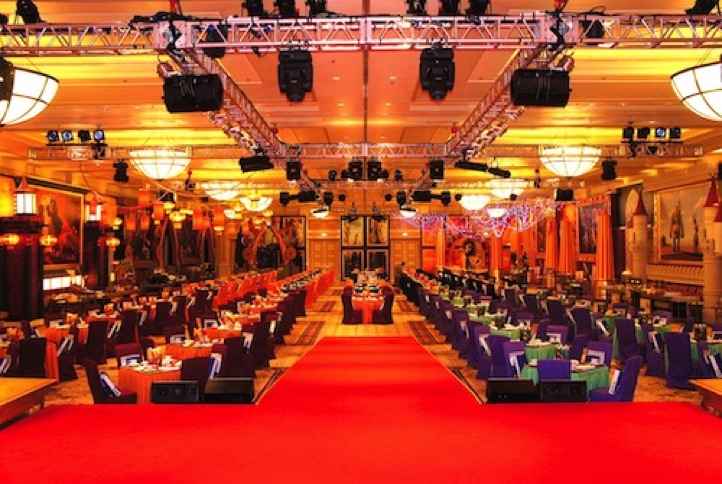 Event stage designs & table cloths, chair covers and table top